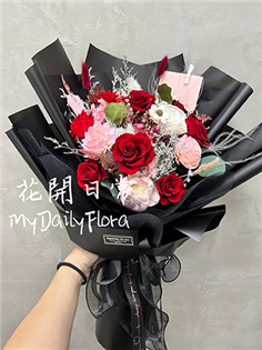 黑色系包裝 紅色永生花玫瑰花束 求婚花束 告白花束